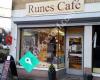 Runes café